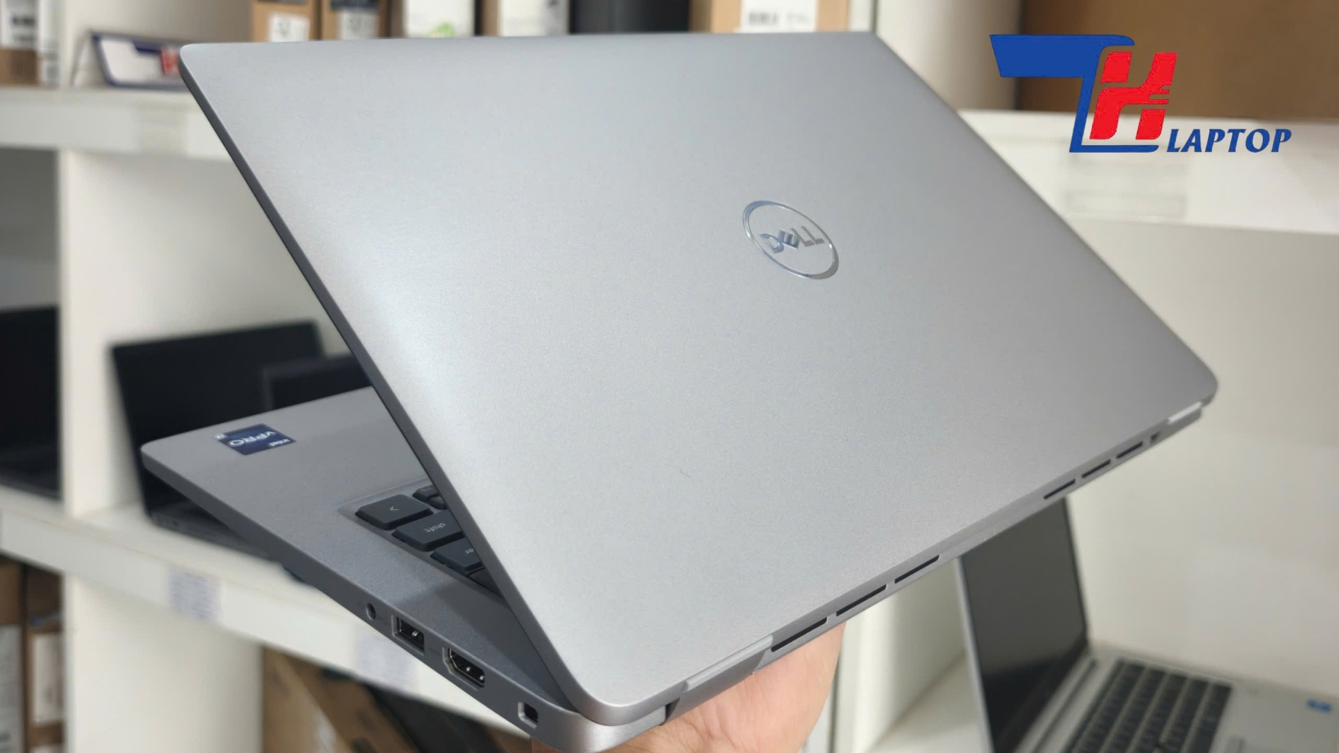 Có Cần Mua Đế Tản Nhiệt Laptop Không Khi Máy Thường Nóng? | Laptop Biên Hòa